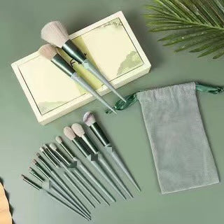 13-Piece Professional Makeup Brushes
