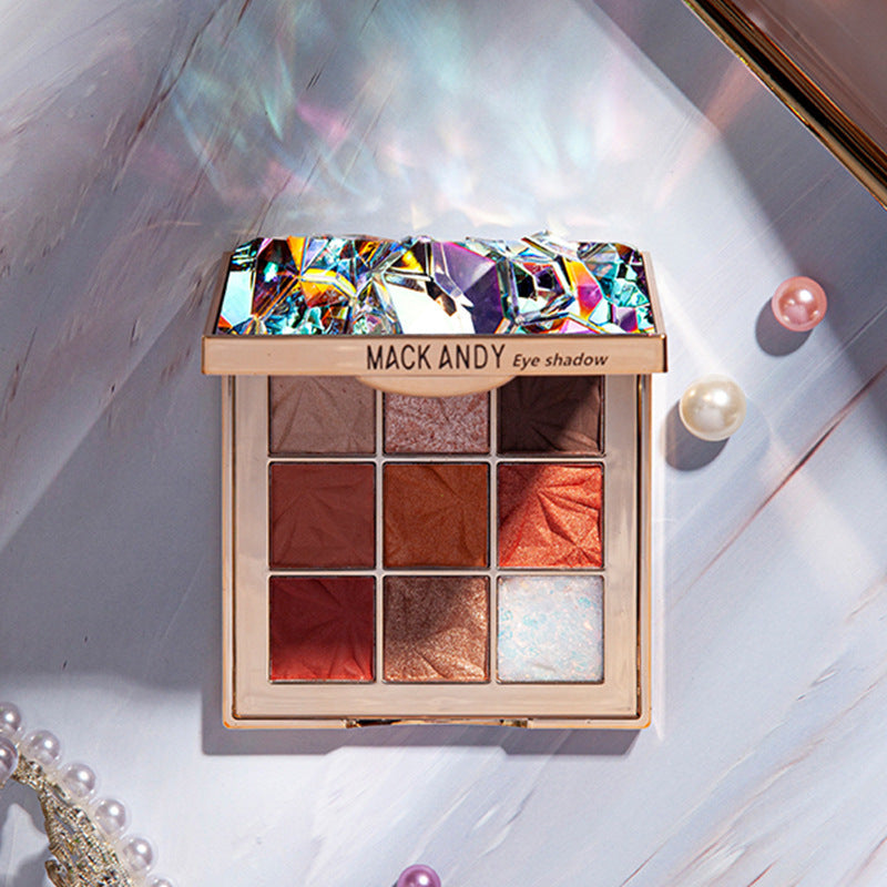 AquaPearl Glitz Nine-Color Waterproof Eyeshadow Palette