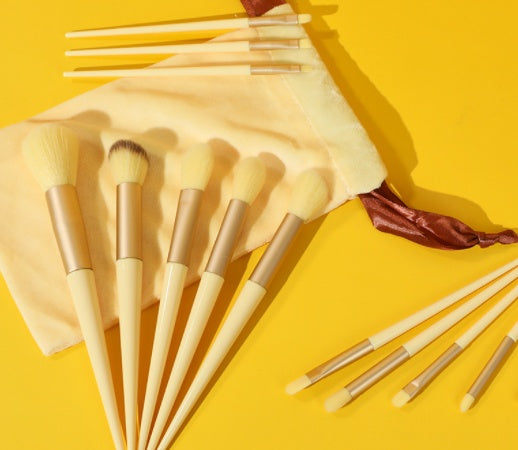 13-Piece Professional Makeup Brushes