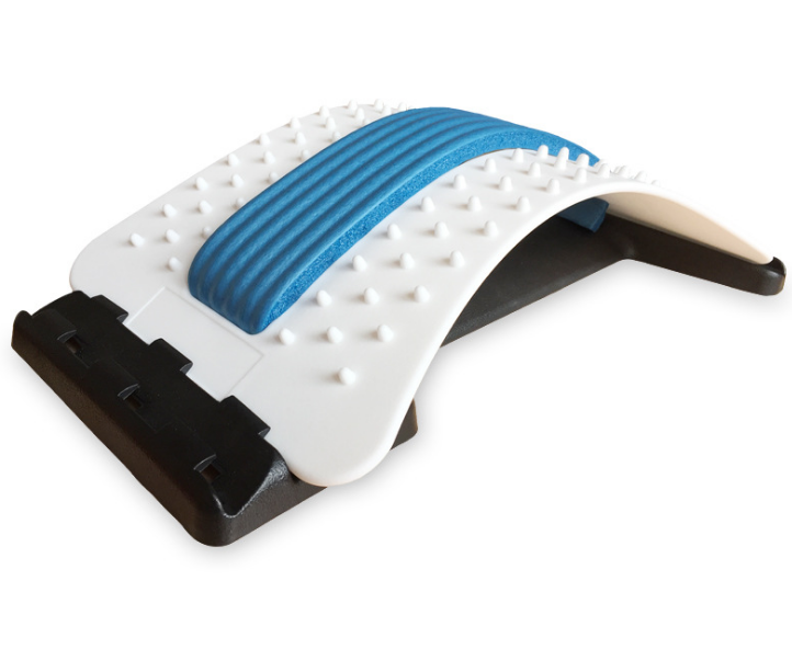 Intervertebral lumbar massage board