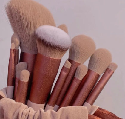 13-Piece Professional Makeup Brushes